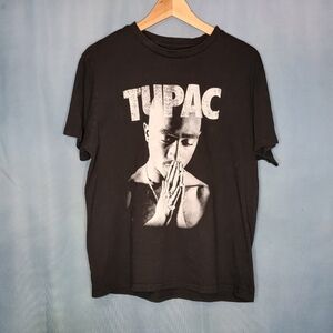 Black Tupac Graphic T-Shirt
